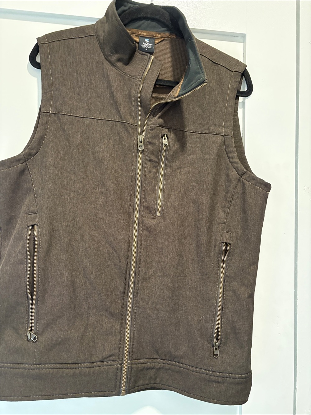 Kuhl Brown Men's Outdoor Vest with Zipper Pockets-Medium